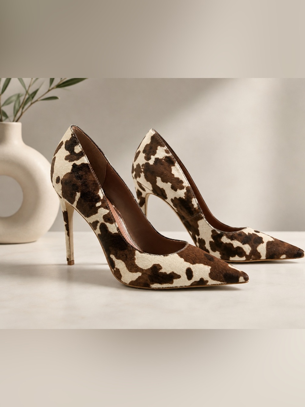 Steve Madden Cowhide Pointed Toe Stiletto Pumps - Brown & White